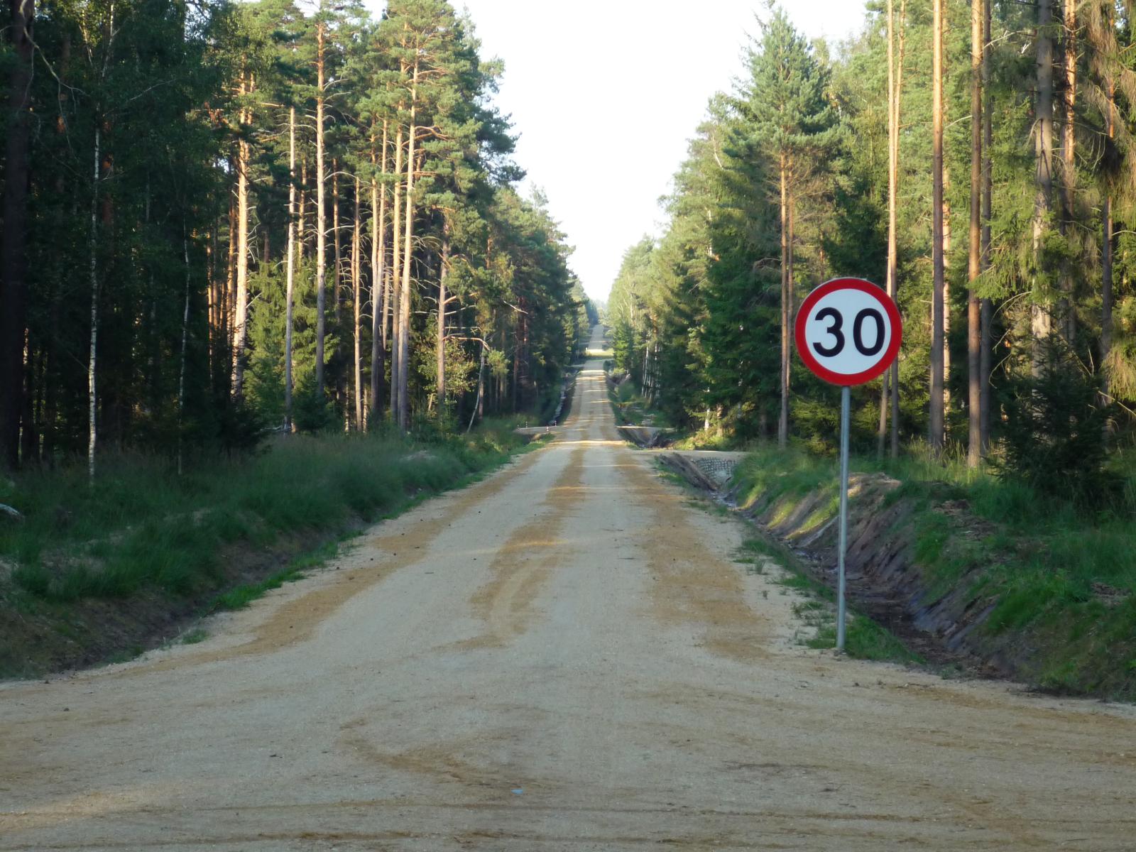 Droga leśna nr 45 (Fot. Wiesław Urbański)